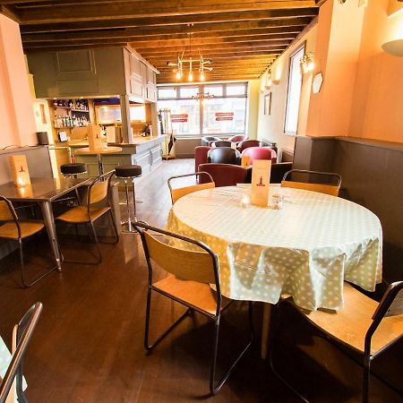 Nik The Greek Bed & Breakfast Бъри Порт Екстериор снимка