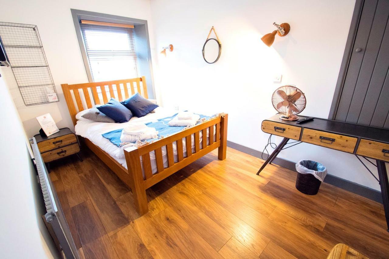 Nik The Greek Bed & Breakfast Бъри Порт Екстериор снимка