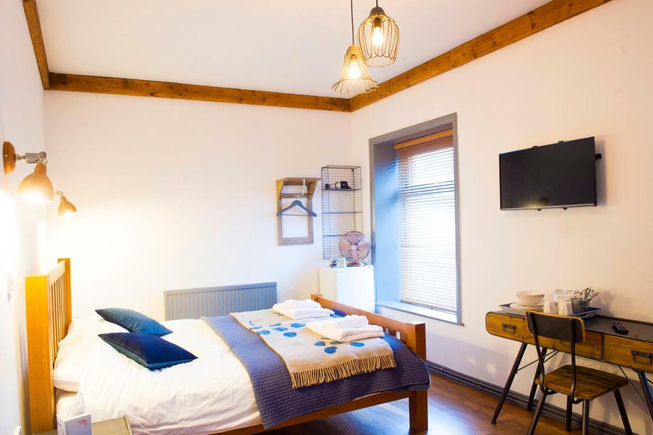 Nik The Greek Bed & Breakfast Бъри Порт Екстериор снимка